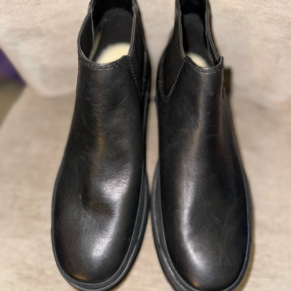 NEW UGG Merina black boot women’s size 9 - Picture 5 of 5